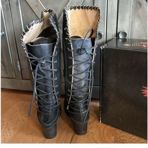 Freebird “Dillion” Leather Boots size 8 Never worn